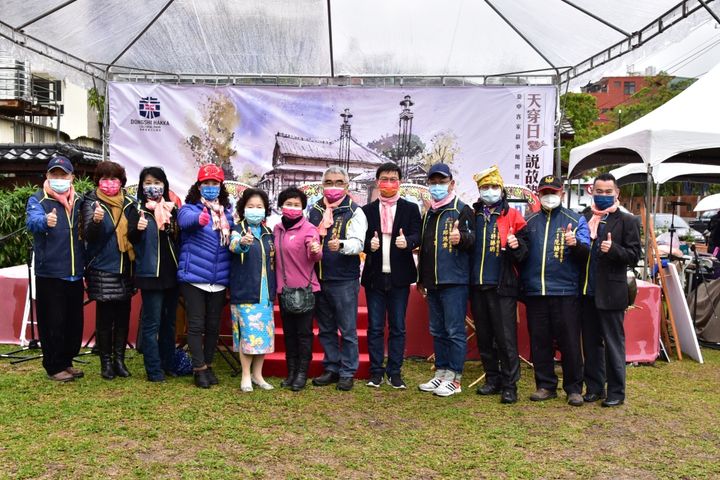 台中客家故事館啟用記者會合影。　圖：台中市府客家委員會／提供