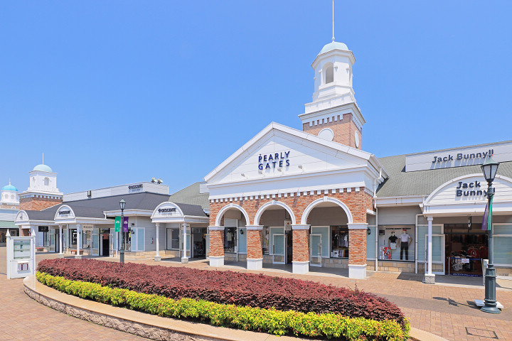佐野 PREMIUM OUTLETS® 以美國東岸都市風貌為設計靈感，空間開放感十足。　圖：向日遊顧問有限公司／提供