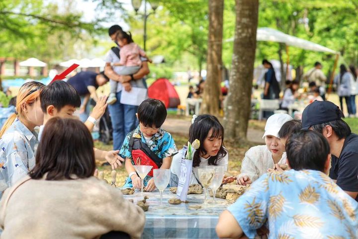 小朋友們參與體驗活動。　圖：台南市政府觀光旅遊局／提供 